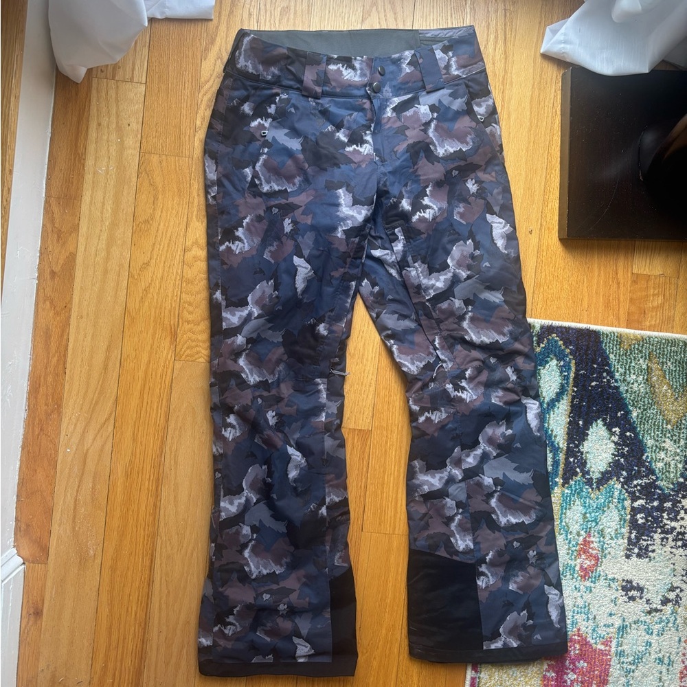 Patagonia Insulated Camo Snow Pants
